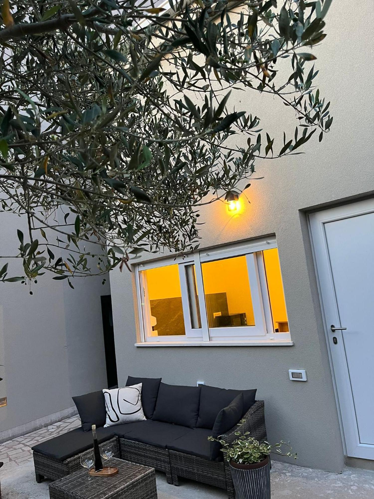 Apartmani Mm Τρογκίρ Εξωτερικό φωτογραφία