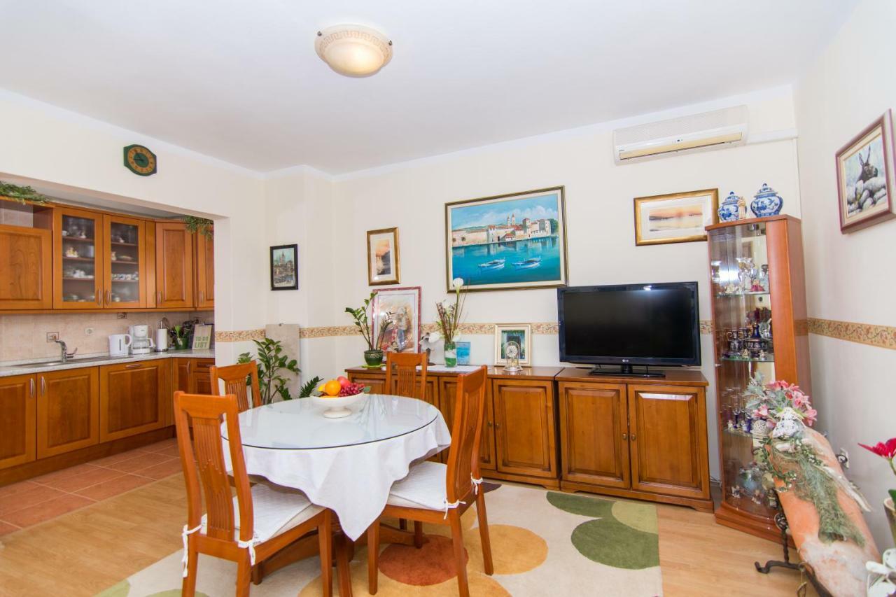 Apartmani Mm Τρογκίρ Εξωτερικό φωτογραφία